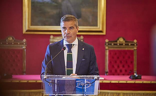 Díaz acusa al PSOE de «culminar la compra de Granada con la colocación del personal de confianza de Salvador»