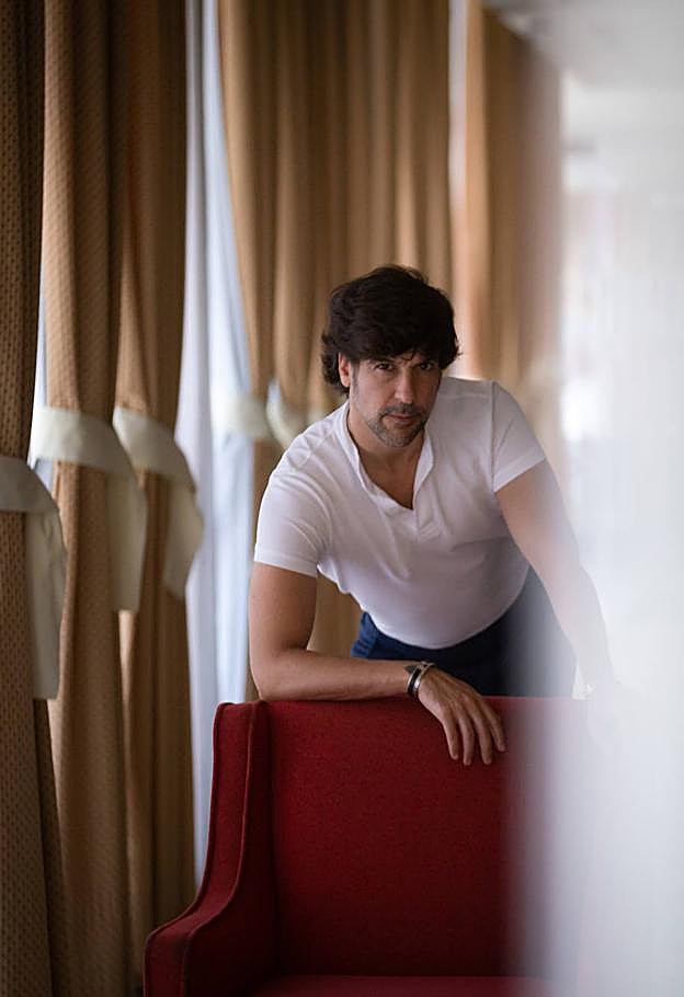 Manuel Lombo ultima ya su próximo proyecto discográfico. 