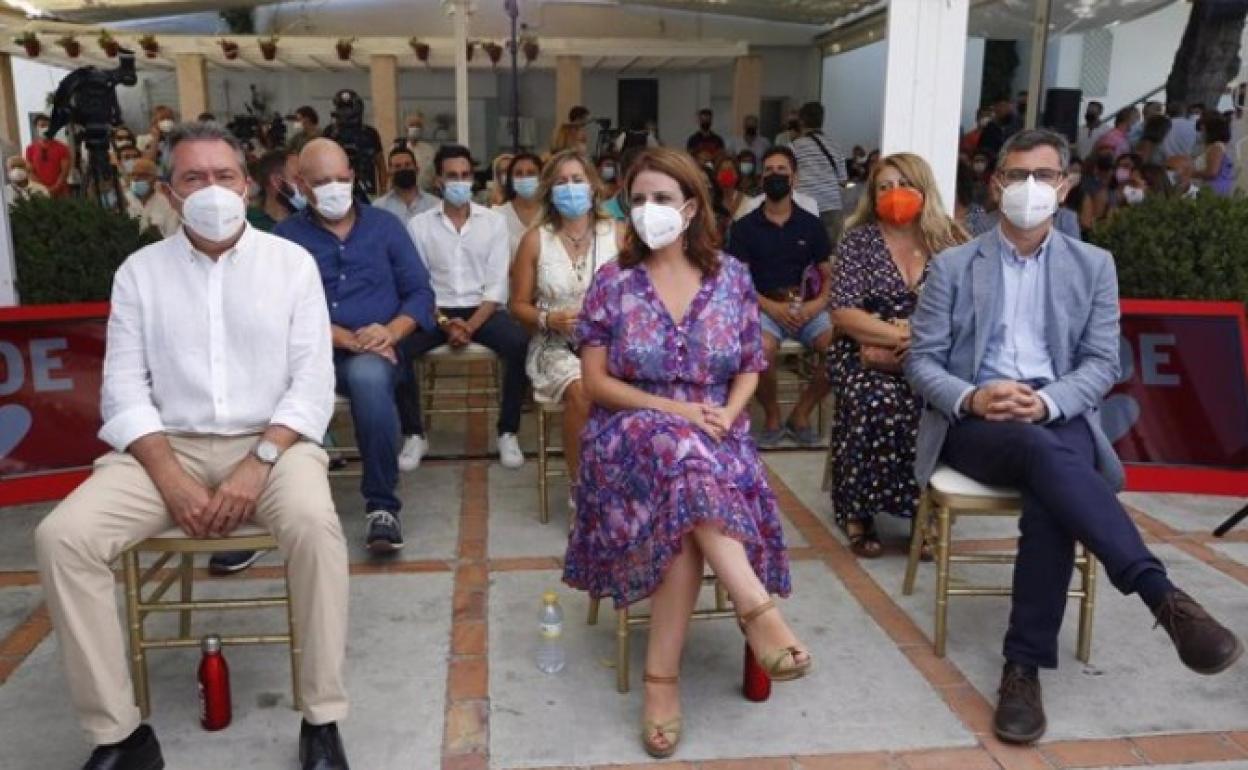 Juan Espadas, Adriana Lastra, y el ministro de la Presidencia, Félix Bolaños, en el acto de homenaje a Federico García Lorca en Granada. 