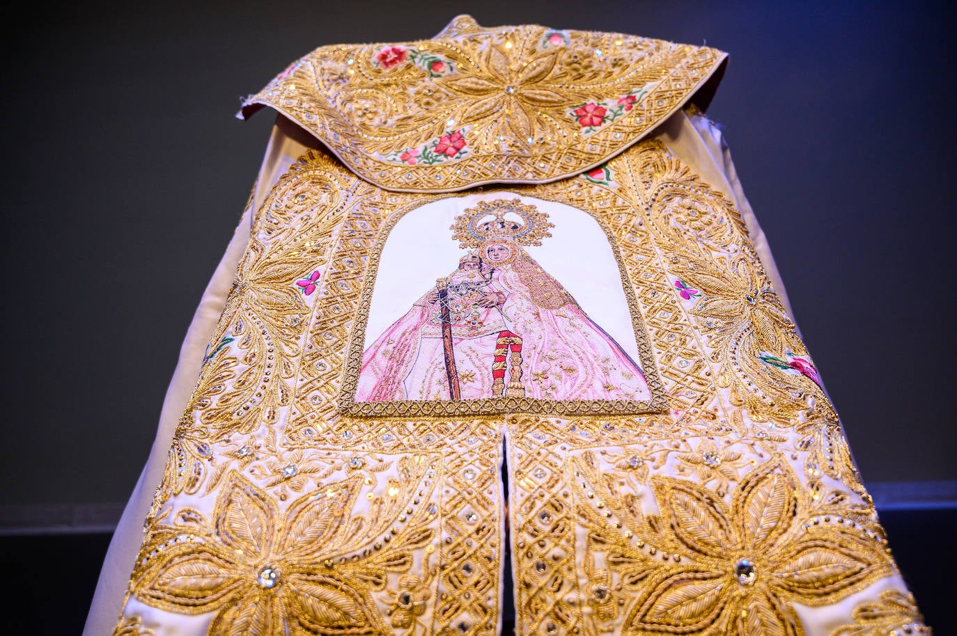 El Capote de Paseo de Maestra Nati, el premio a Paco Ureña.