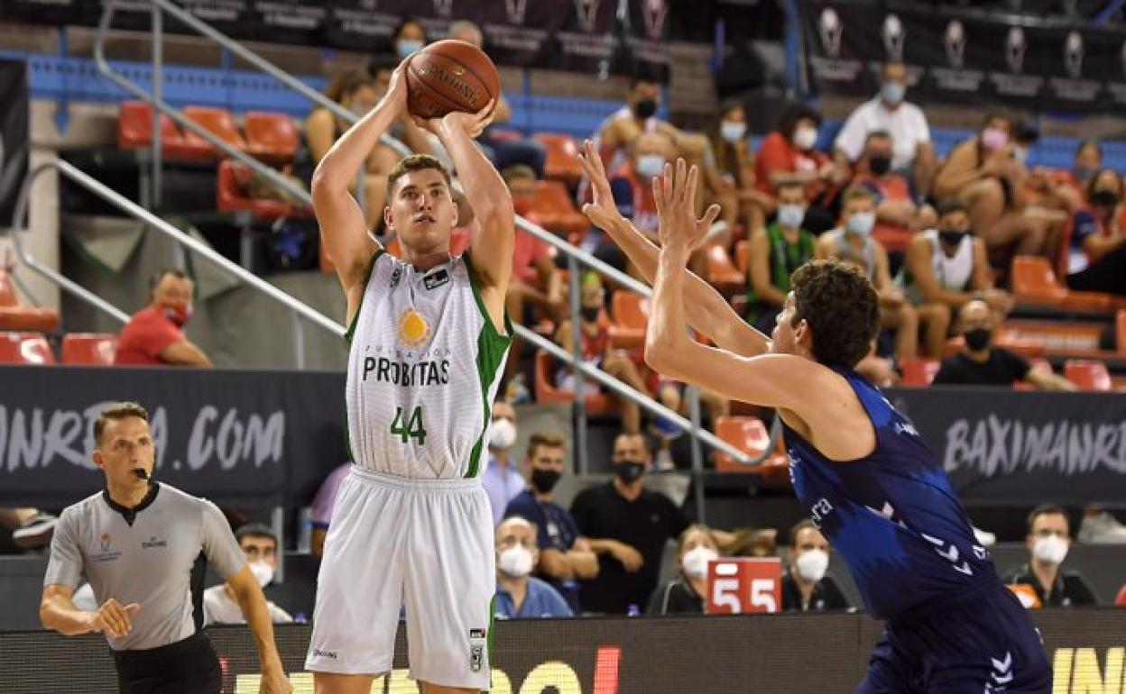 Imagen de un partido entre el Joventut y el MoraBanc Andorra. 