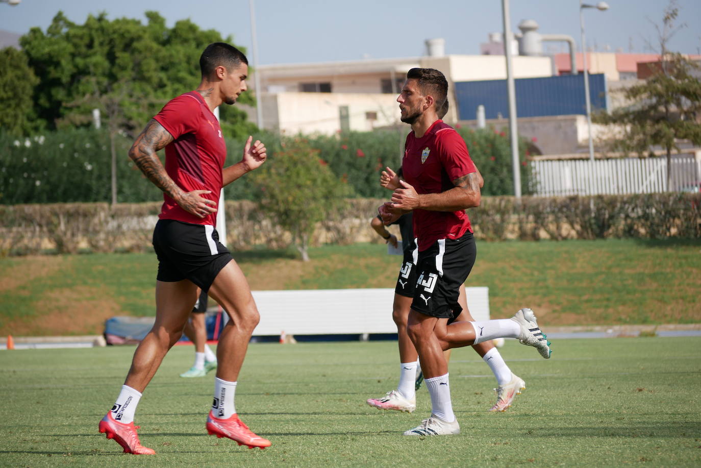 Chumi y Carriço se cruzan en el entrenamiento, pero jugar codo con codo el domingo. 