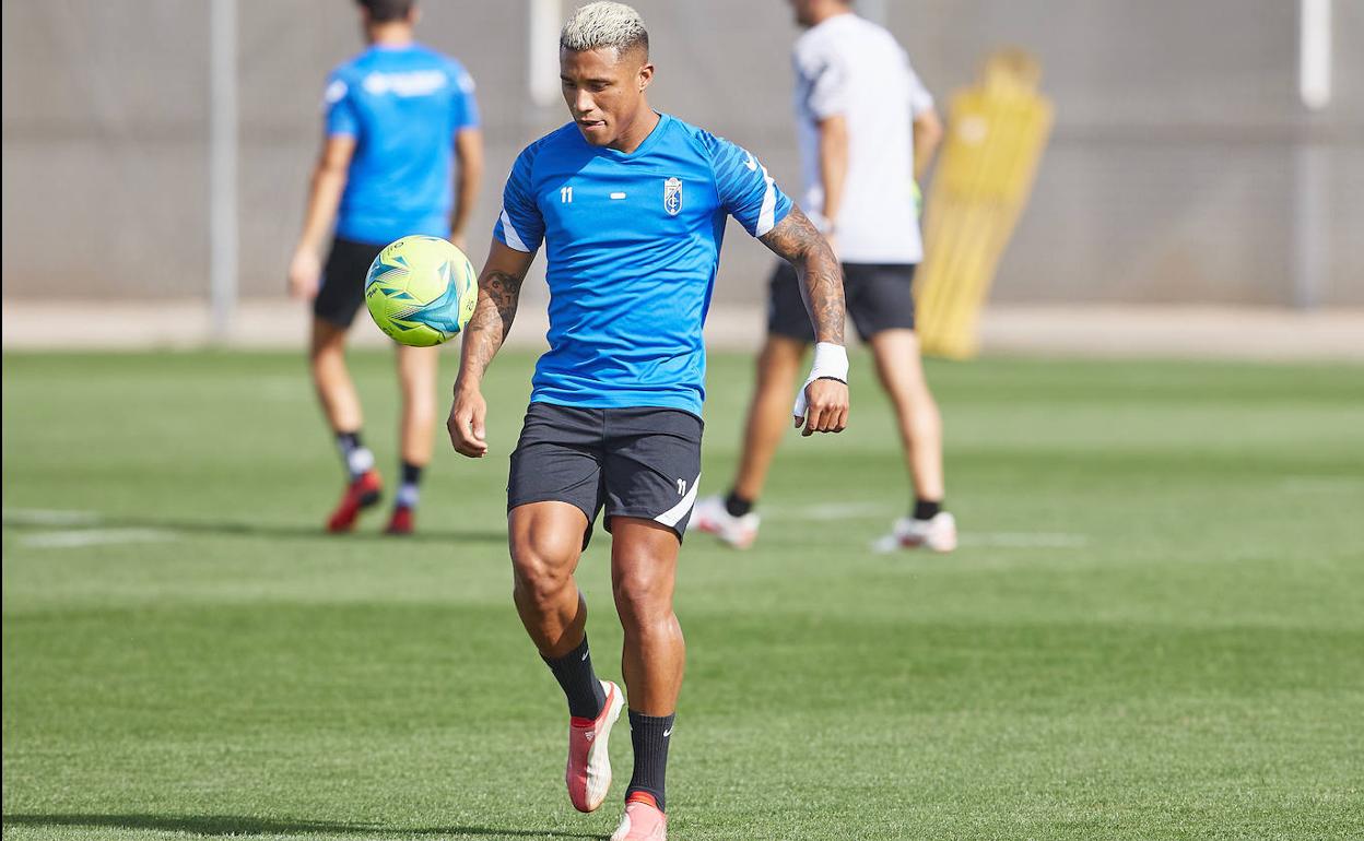 Machís, en el entrenamiento del pasado martes.