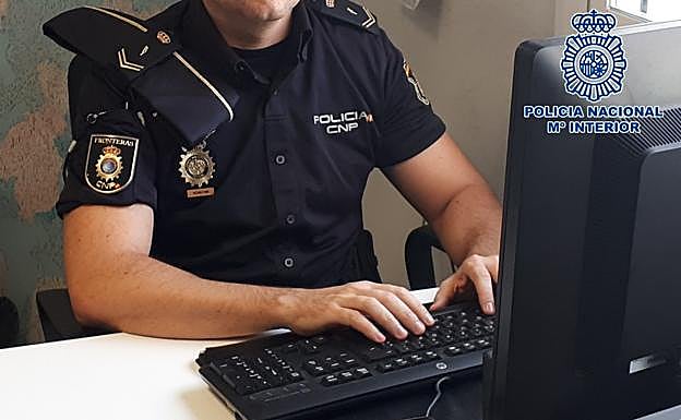 Detenido por presentar documentación falsa para conseguir un permiso de residencia y trabajo en Granada