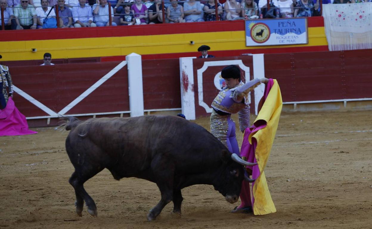 Roca Rey, en su última actuación en el coso de Las Salinas de Roquetas de Mar.