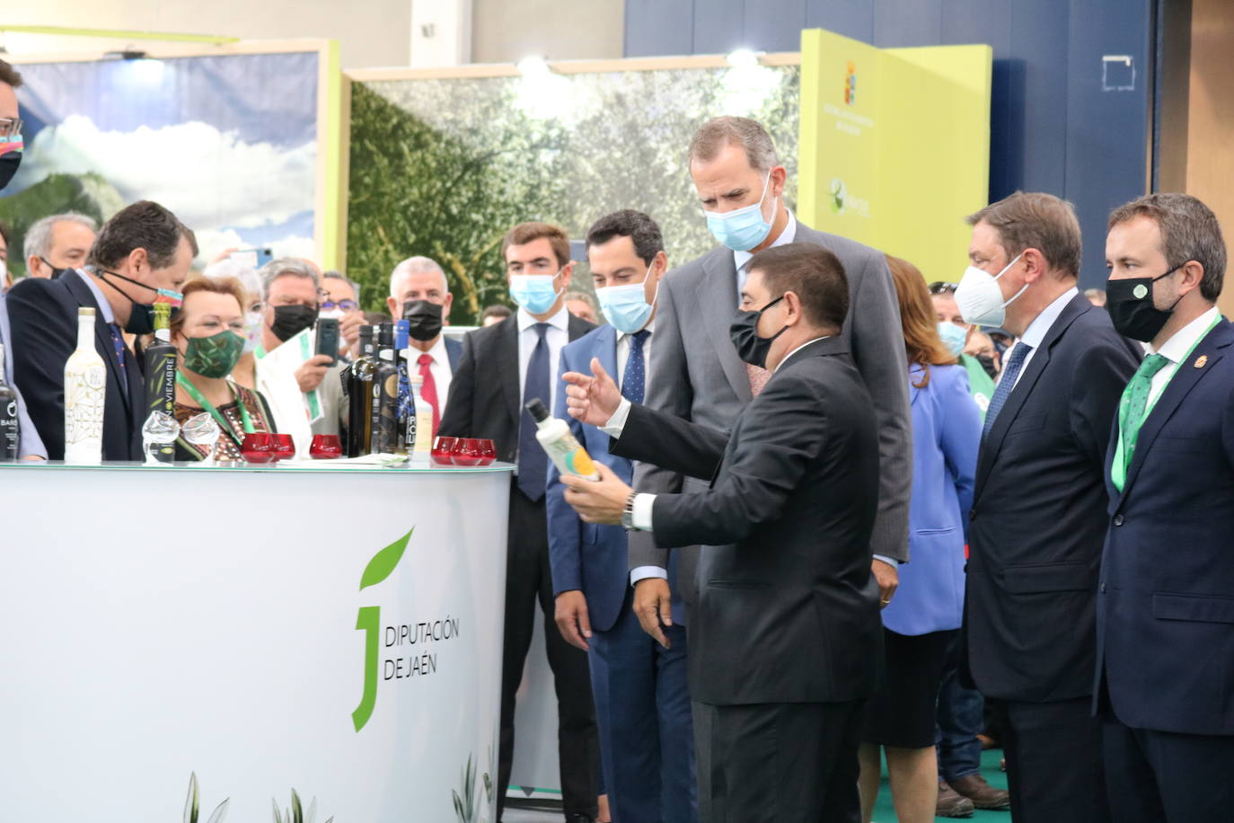 Primer día de Expoliva, marcado por la visita del Rey