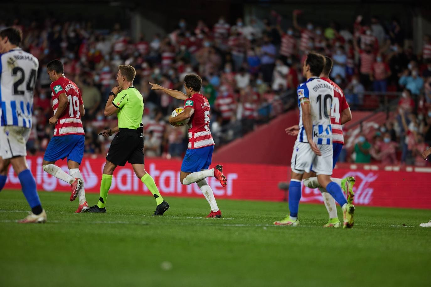 Fotos: Las mejores imágenes del Granada-Real Sociedad