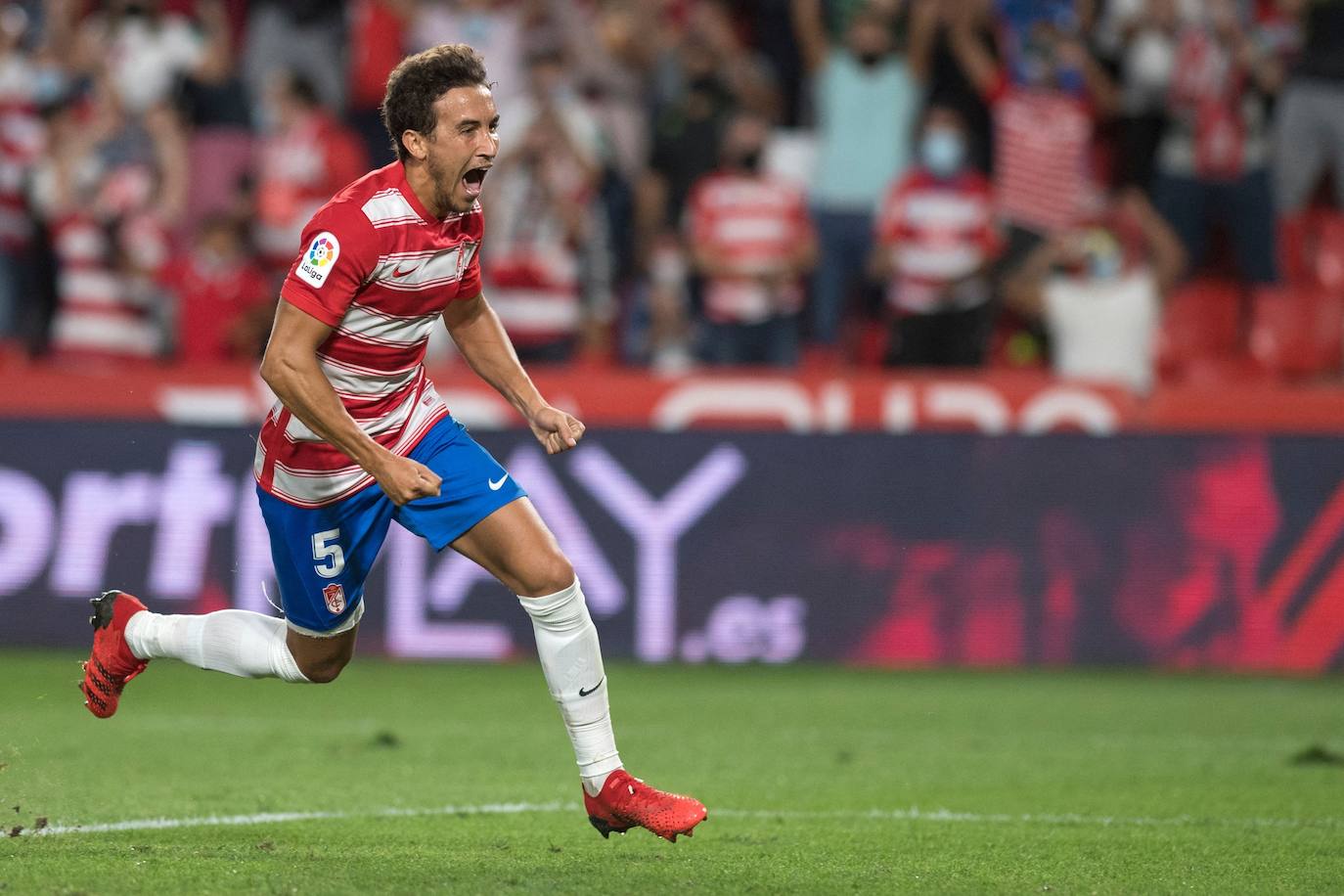 Fotos: Las mejores imágenes del Granada-Real Sociedad