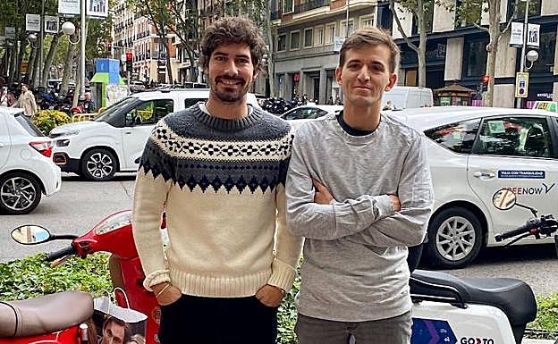 A la izquierda, el granadino Pablo García. A la derecha, el madrileño Gonzalo Perales, promotor de la idea.