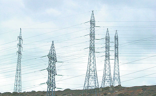 El Gobierno suavizará el recorte a las eléctricas que apliquen precios «razonables»