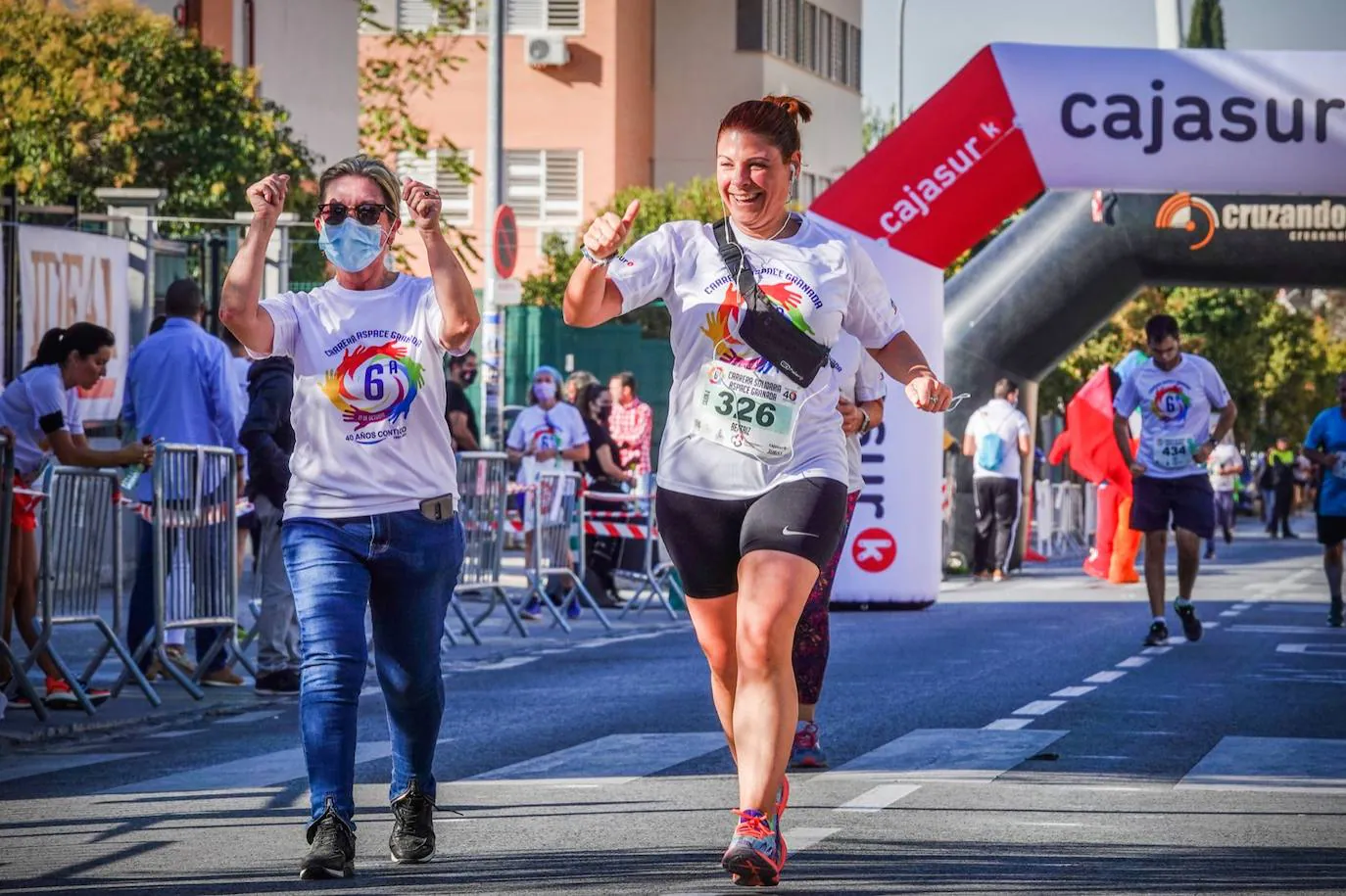 Fotos: Deporte y solidaridad, de la mano en el Zaidín