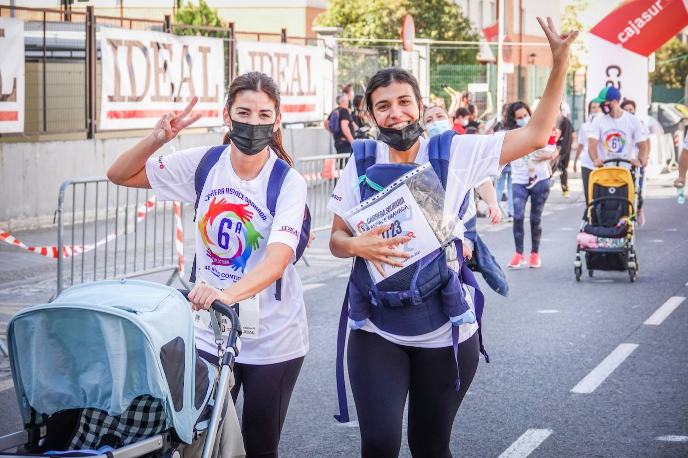 Fotos: Deporte y solidaridad, de la mano en el Zaidín