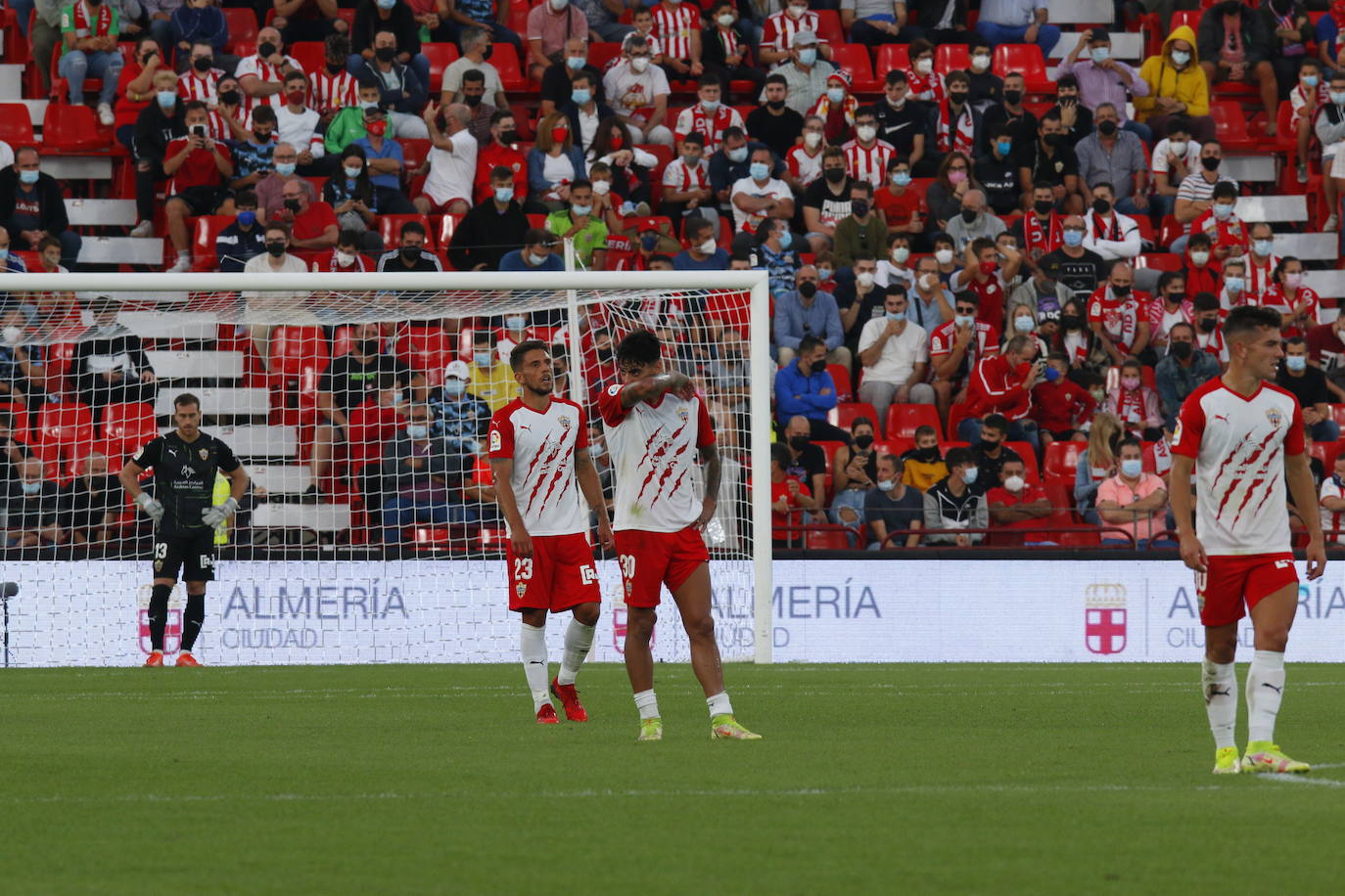 Fotos: Las mejores imágenes del partido UD Almería-Real Sociedad B