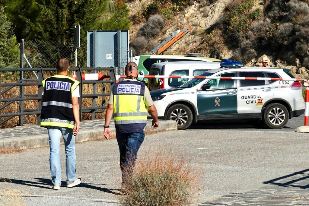 Dispositivo de búsqueda de un granadino desaparecido en el pantano de Canales