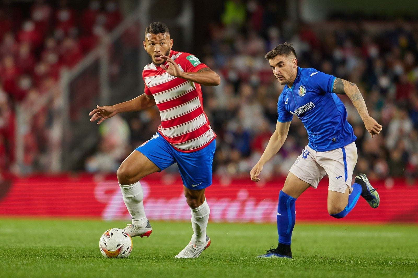 Fotos: Las mejores imágenes del Granada-Getafe