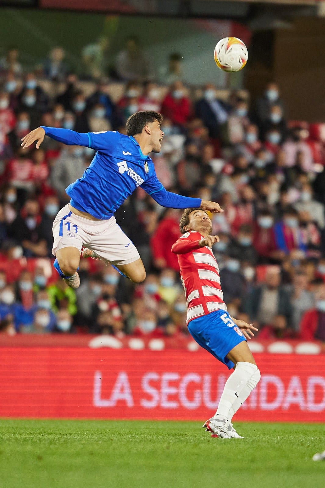 Fotos: Las mejores imágenes del Granada-Getafe