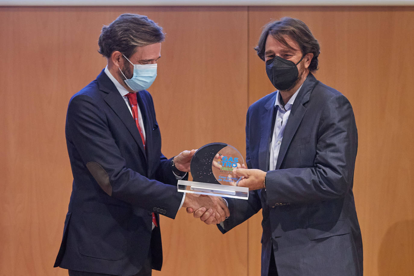 Fotos: IDEAL entrega los Premios Gastroturísticos 2021