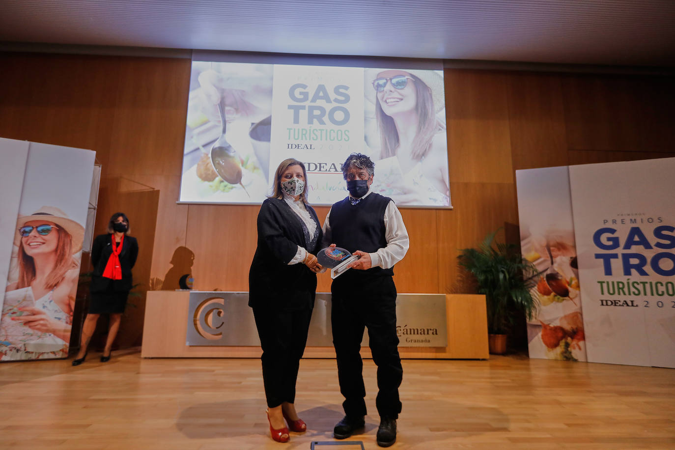 Fotos: IDEAL entrega los Premios Gastroturísticos 2021