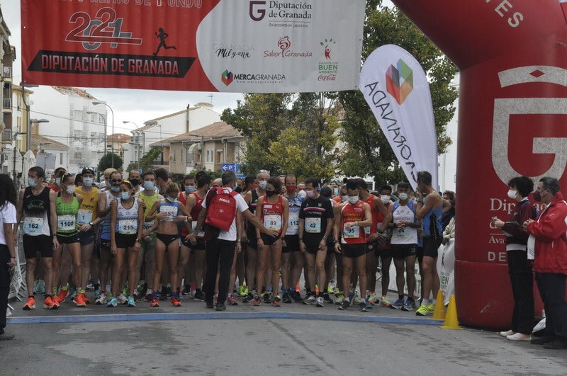 Participantes en la media maratón de Baza