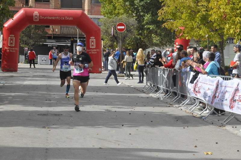 Participantes en la media maratón de Baza