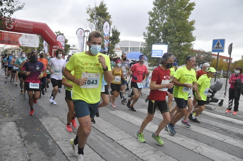Participantes en la media maratón de Baza