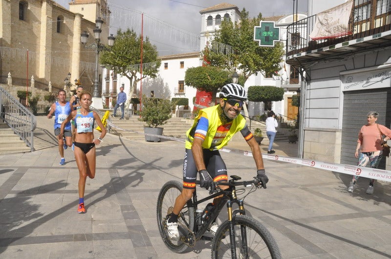 Participantes en la media maratón de Baza