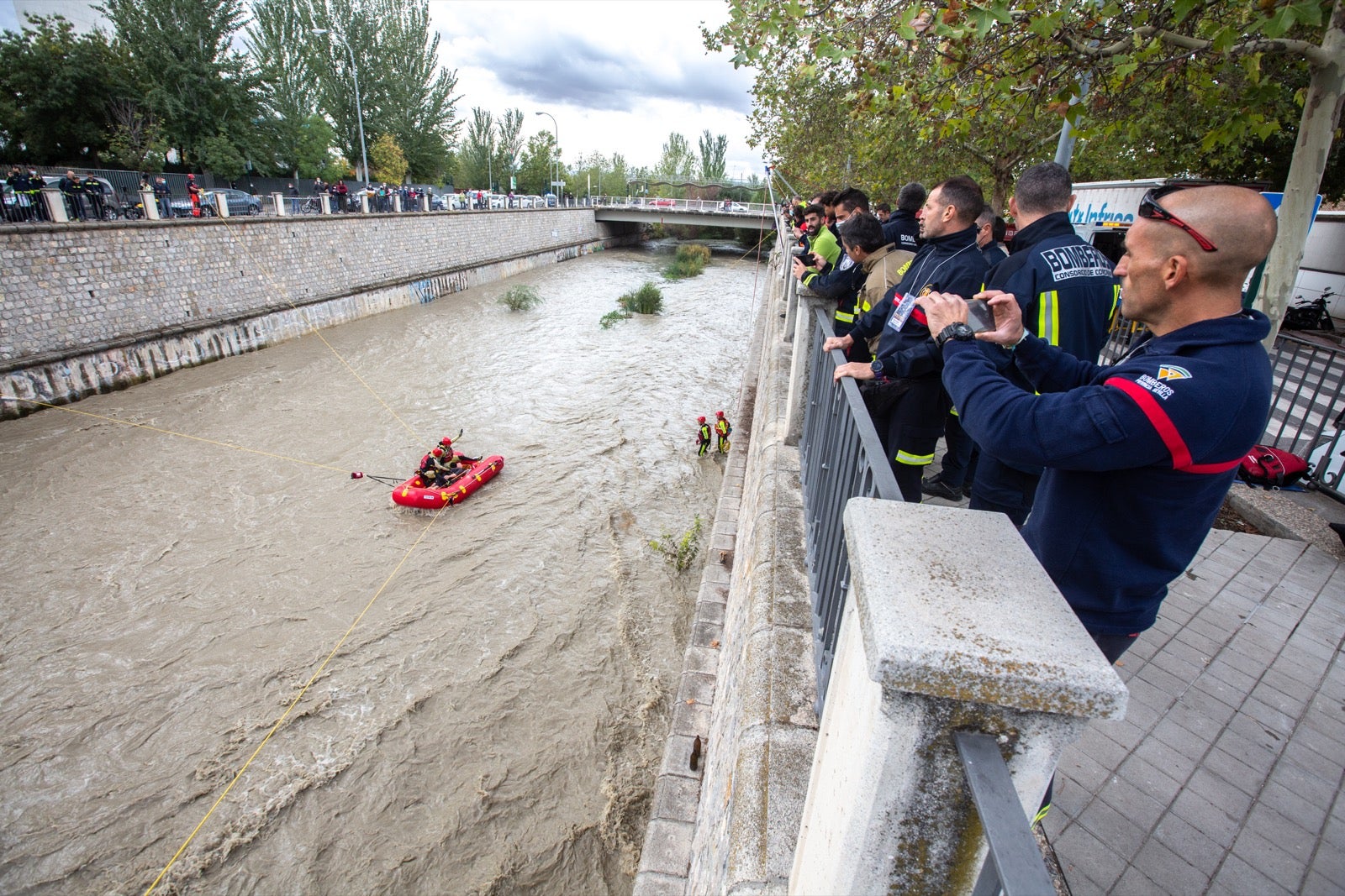 Fotos: Las imágenes del simulacro de rescate en el Río Genil