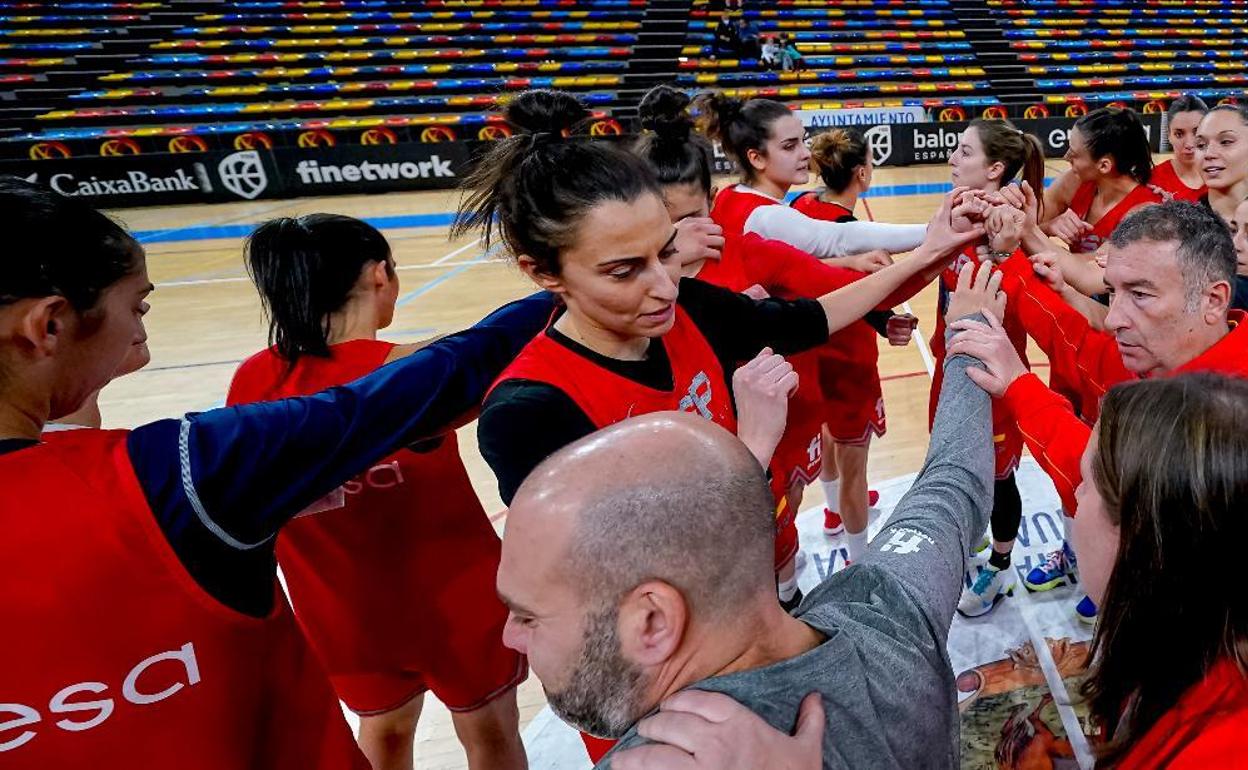 Almería llevará en volandas a la selección