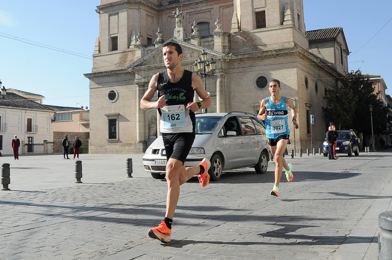 Los corredores, en la salida.