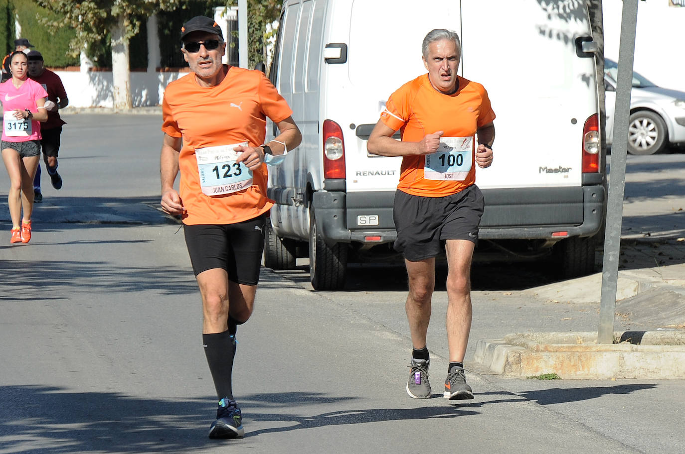Los corredores, en la salida.