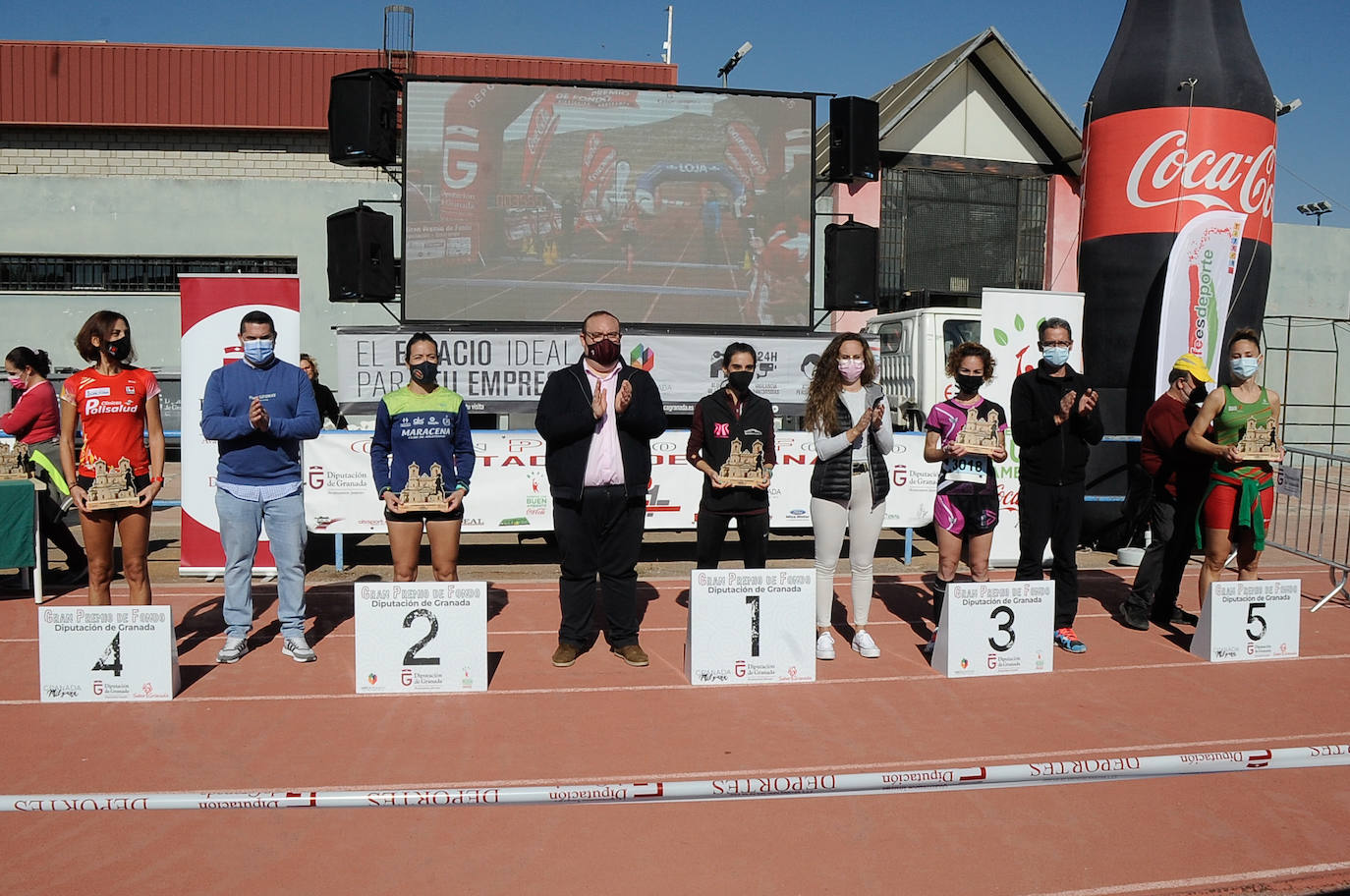 Los corredores, en la salida.