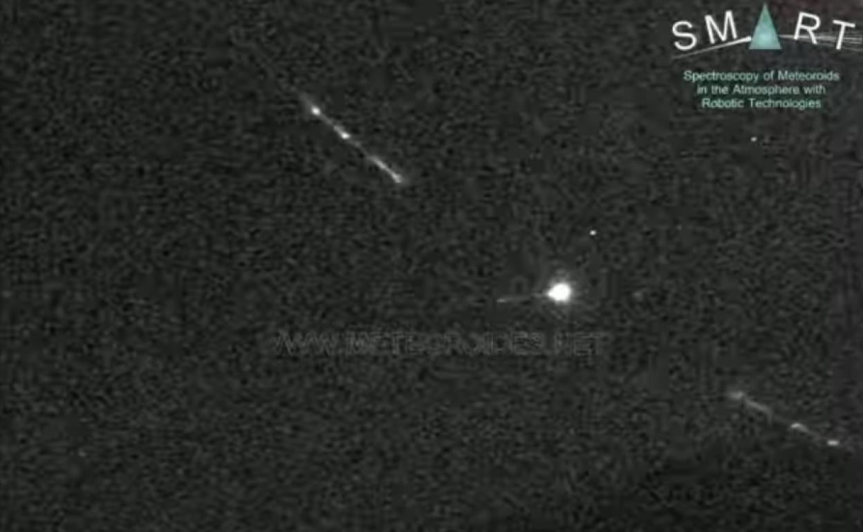 Imagen de la roca que sobrevoló Andalucía el sábado.