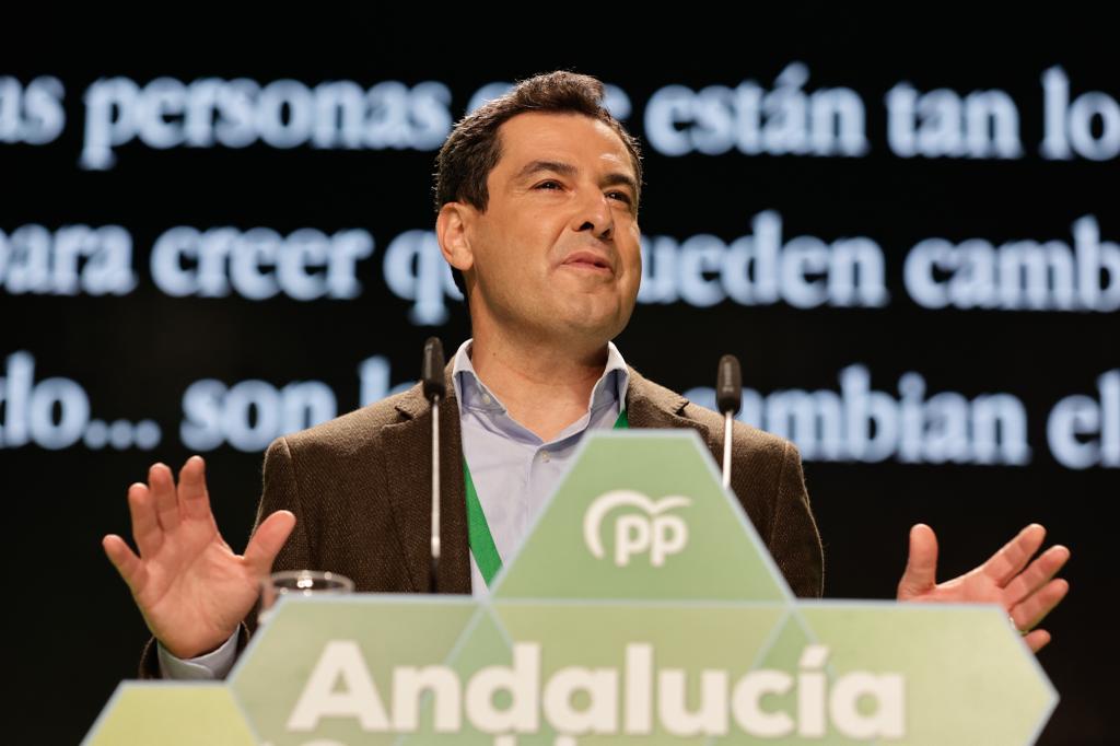 Ambiente en el congreso del PP andaluz en el Palacio de Congresoos