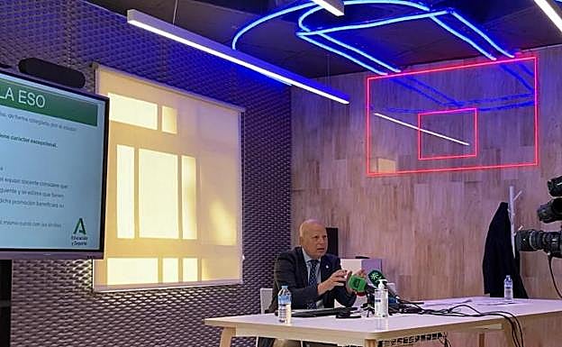 Más horas de Matemáticas, Lengua e Inglés en las clases de Andalucía