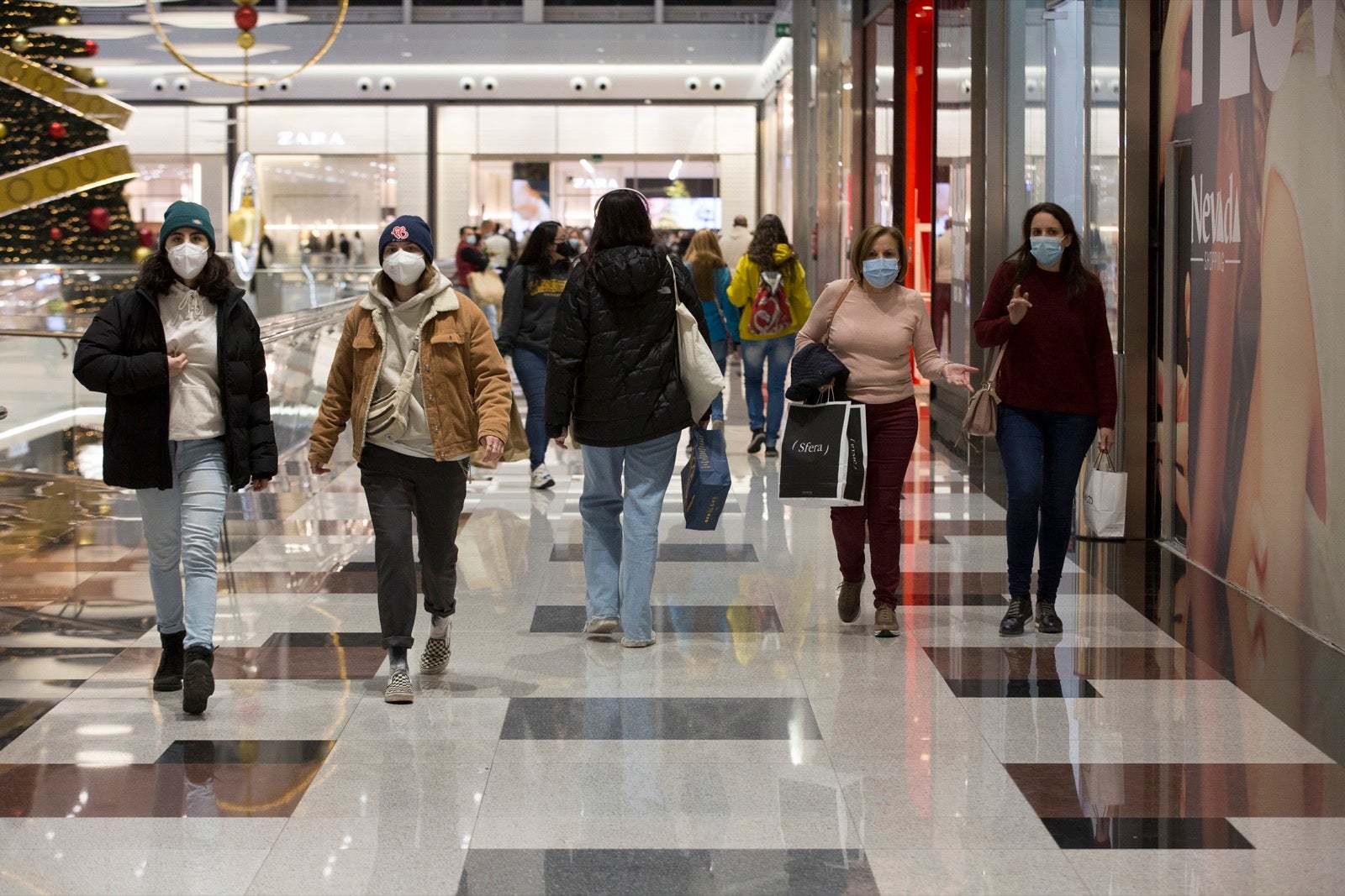 Fotos: Miles de personas en el Black Friday del Nevada Shopping