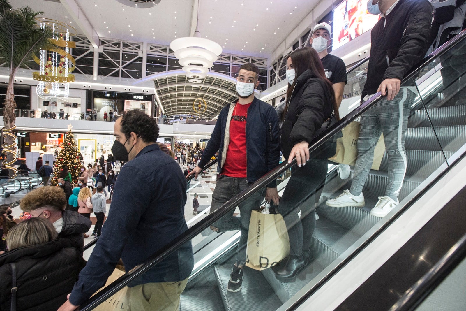 Fotos: Miles de personas en el Black Friday del Nevada Shopping