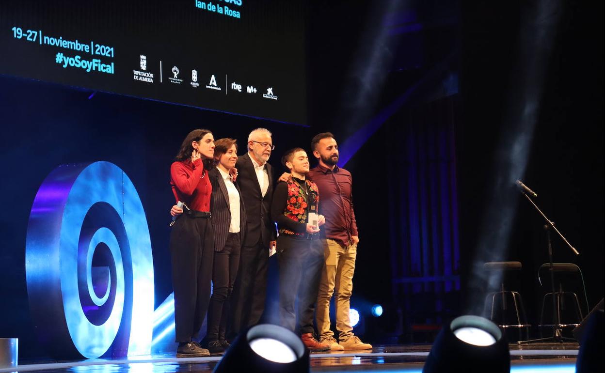 Ian de la Rosa y 'Farrucas' fueron de los más laureados en la entrega de premios de cortos.