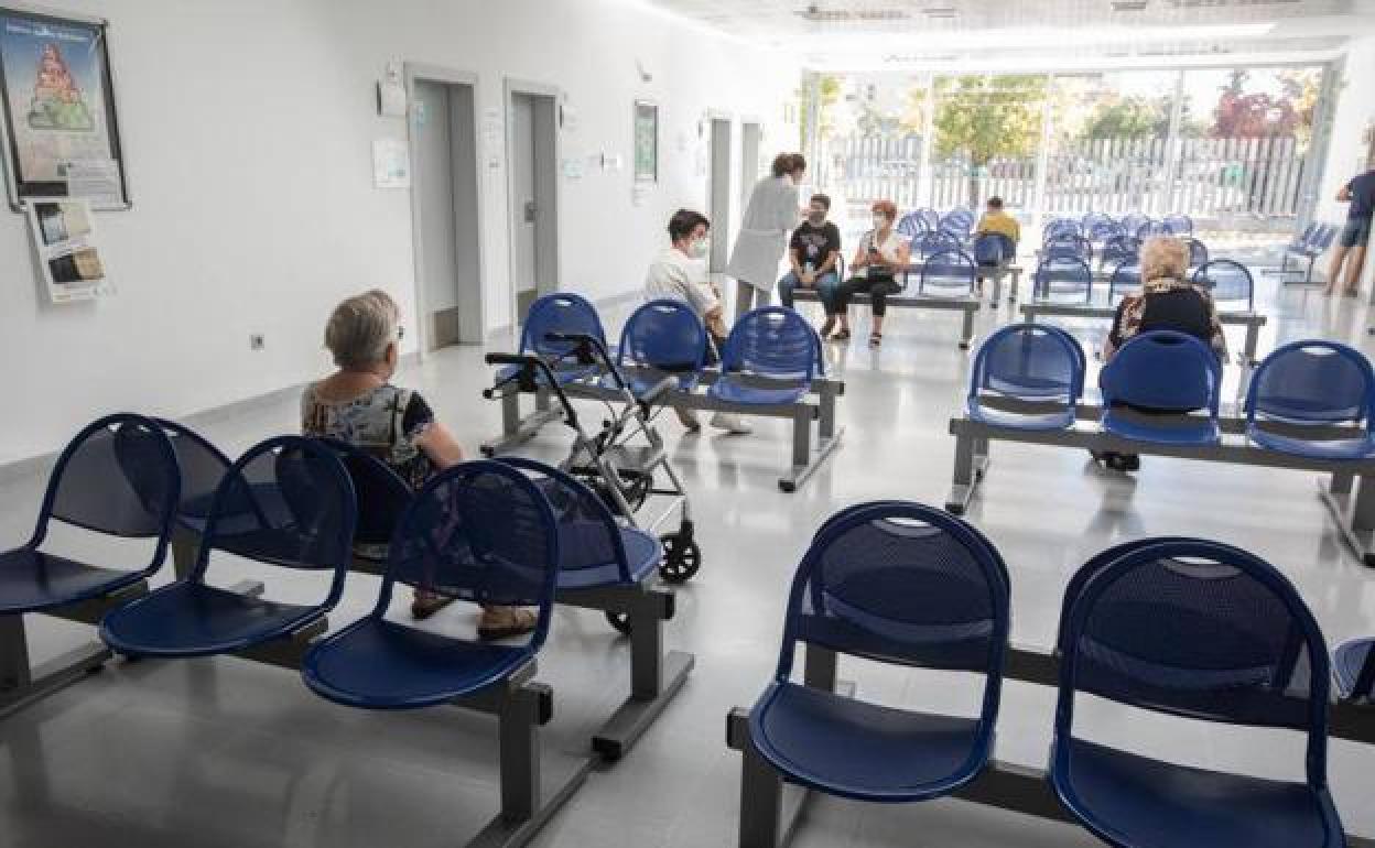 Sala de espera de un hospital.
