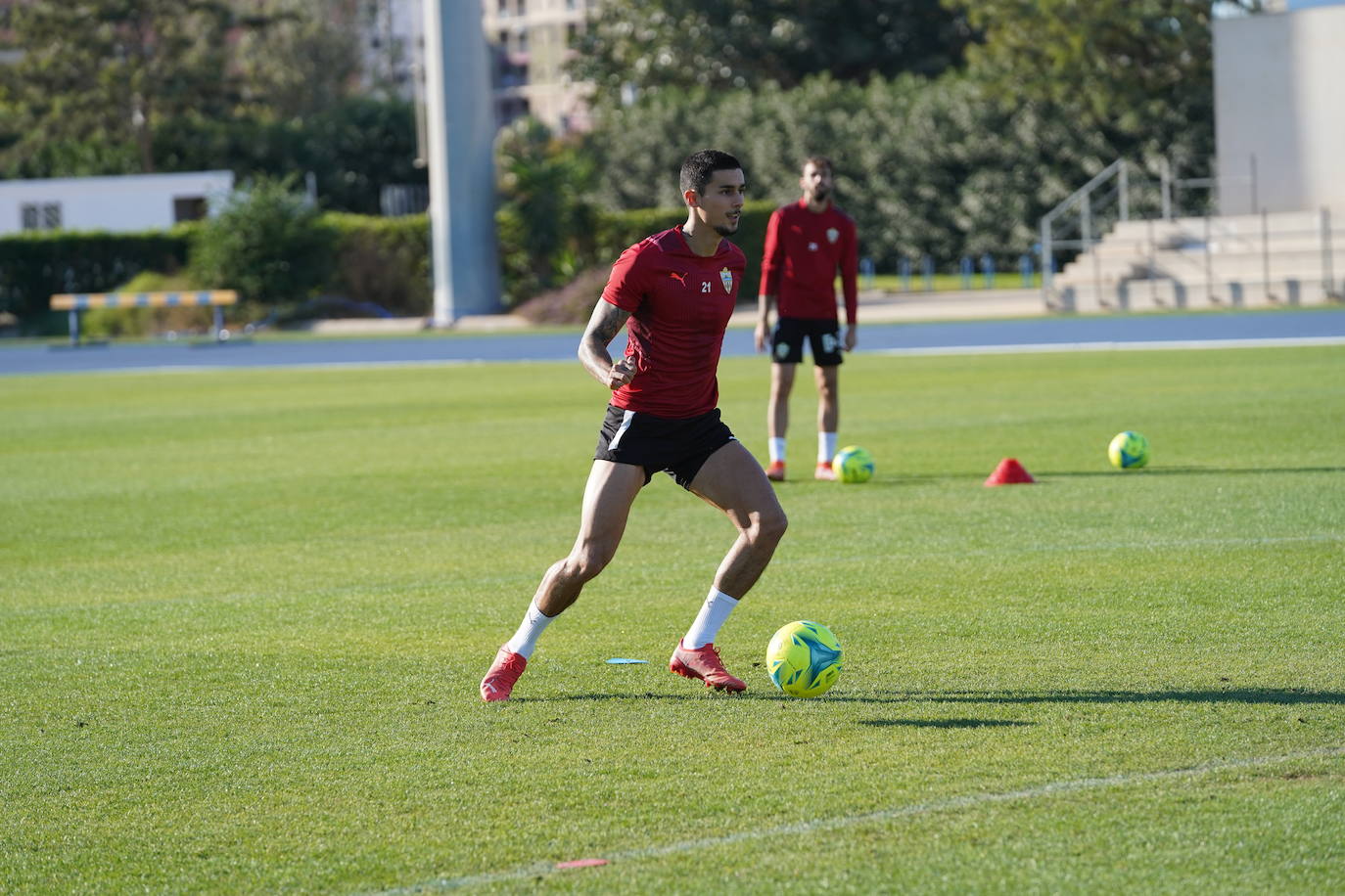 Fotos: Las imágenes del último entrenamiento del Almería