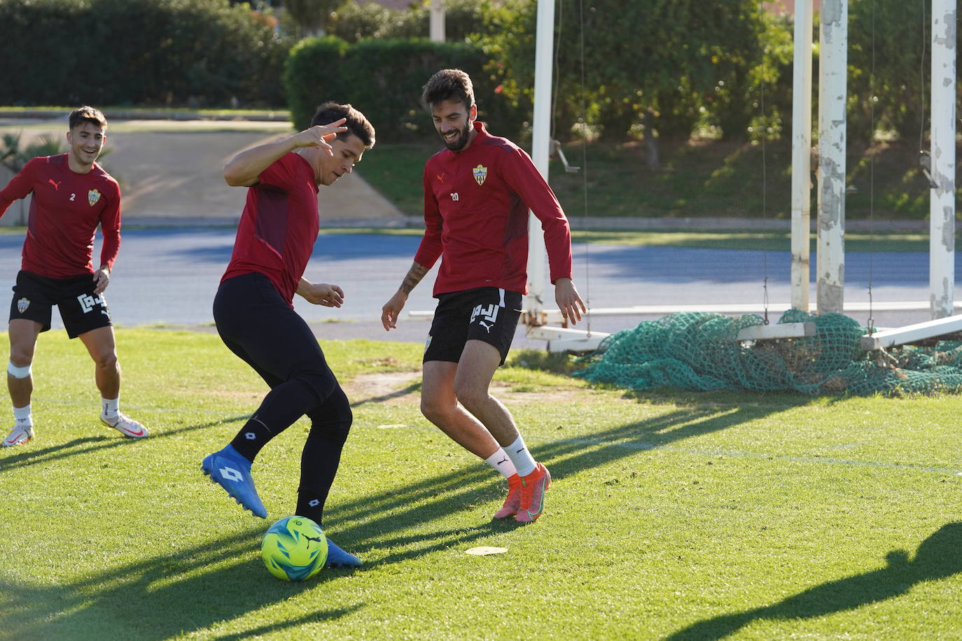 Fotos: Las imágenes del último entrenamiento del Almería