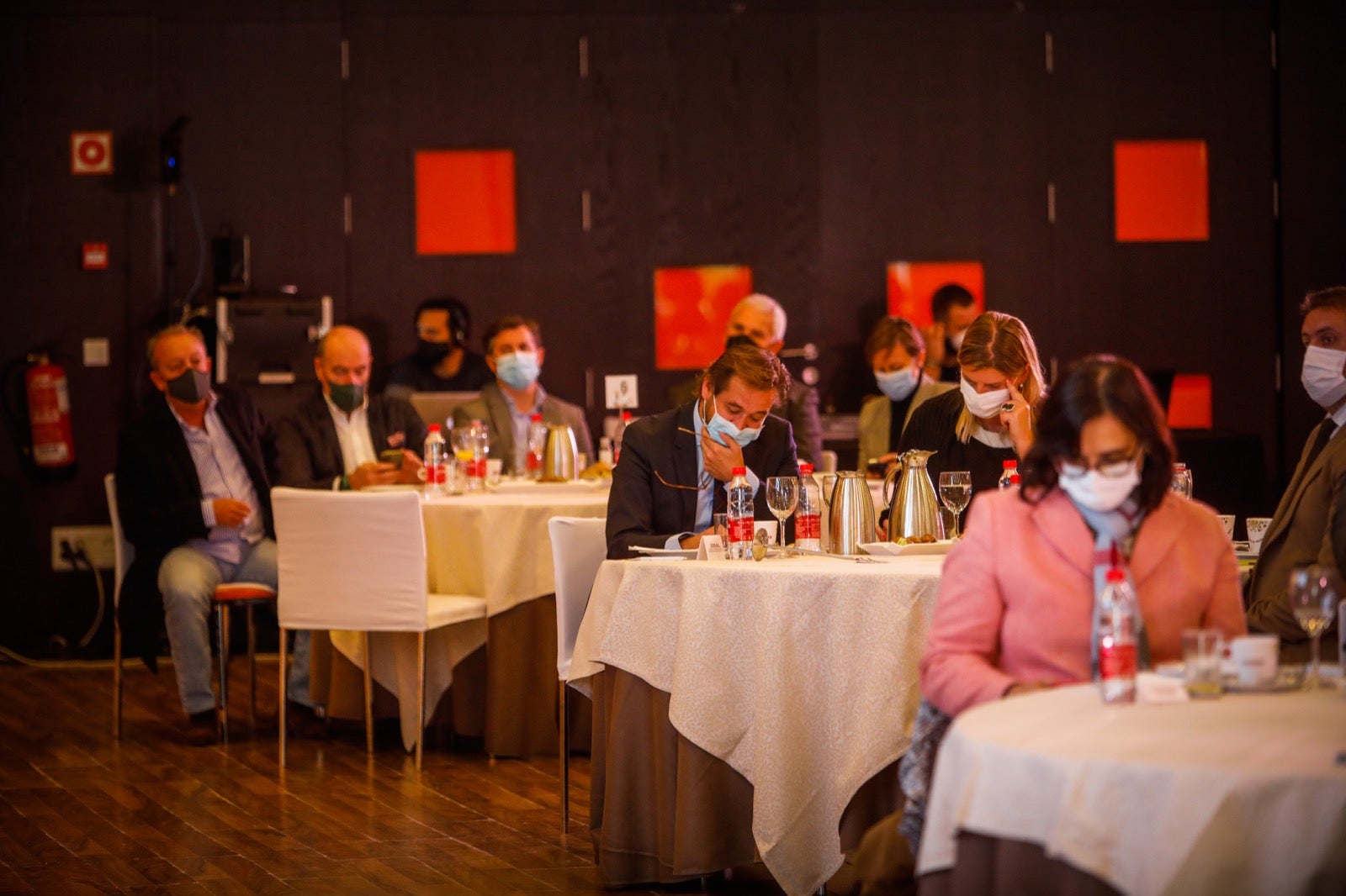 La consejera de Agricultura ha abordado este viernes los retos del sector agrícola en Granada y Andalucía