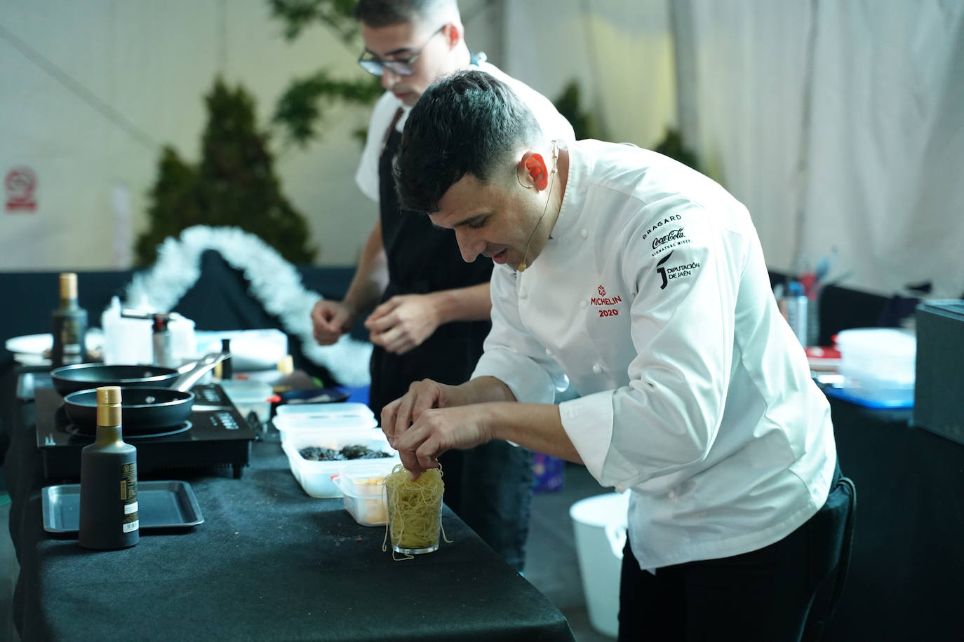 Entregados los premios de una iniciativa que cosecha un importante éxito y con la que se busca dinamizar el sector de la hostelería linarense