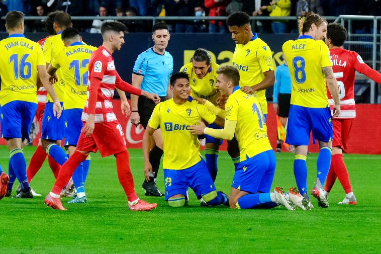 Fotos: Las mejores imágenes del Cádiz-Granada