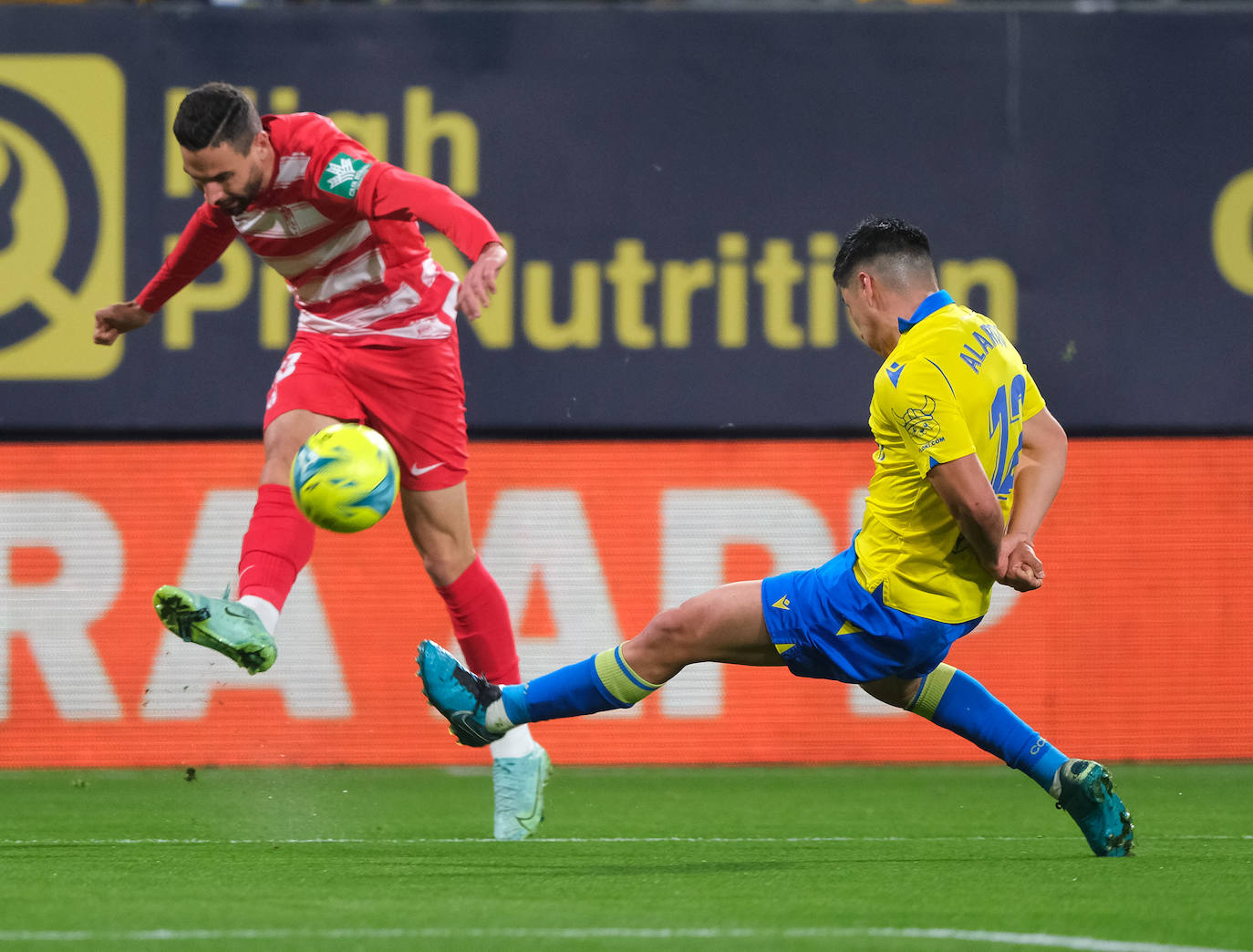 Fotos: Las mejores imágenes del Cádiz-Granada
