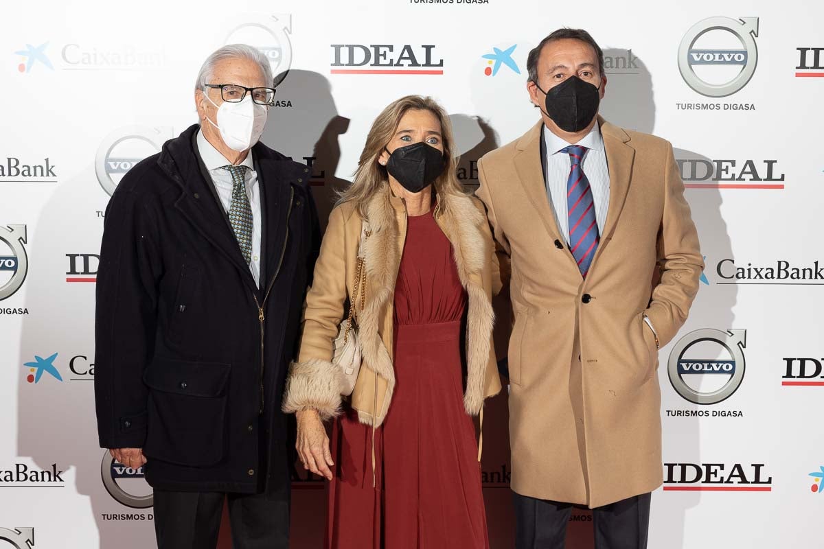 Homenajeados, autoridades e invitados en la gala de entrega de los Premios Ideales 2021.