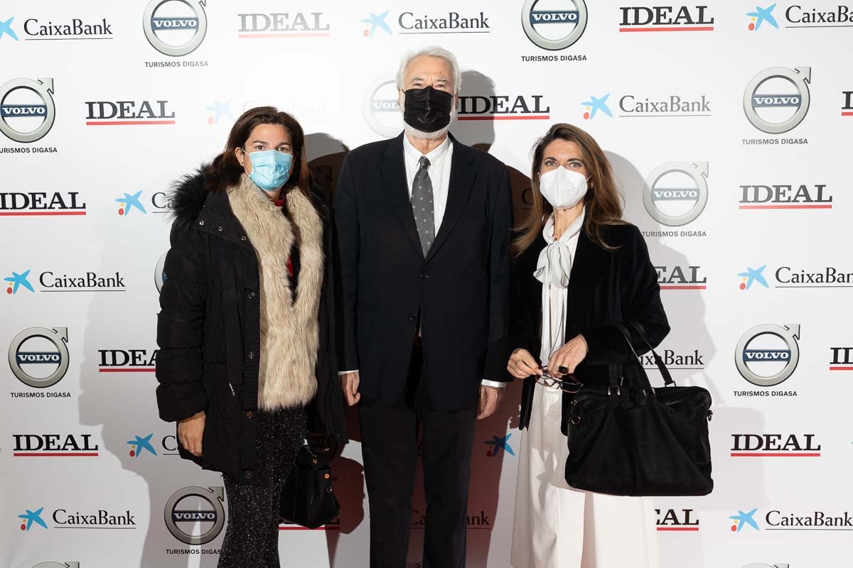 Homenajeados, autoridades e invitados en la gala de entrega de los Premios Ideales 2021.