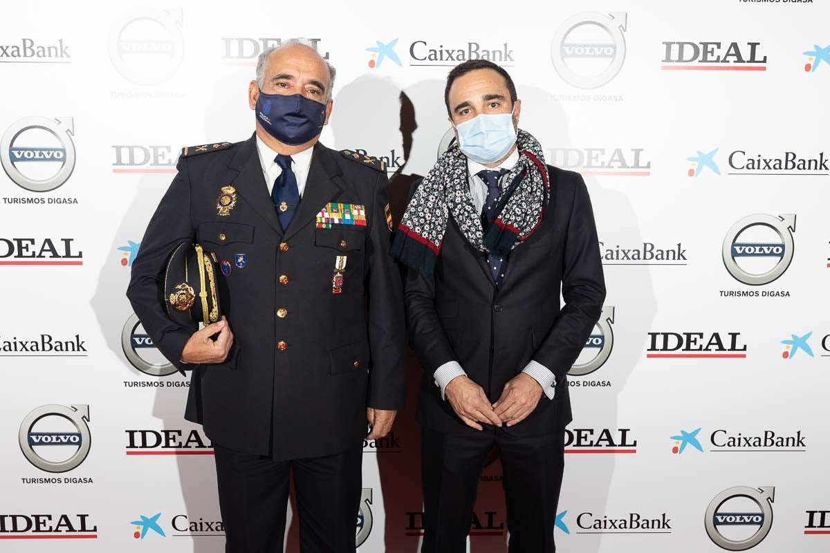 Homenajeados, autoridades e invitados en la gala de entrega de los Premios Ideales 2021.