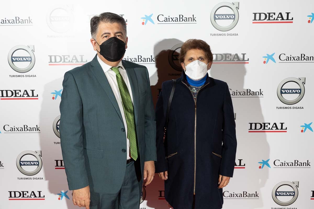 Homenajeados, autoridades e invitados en la gala de entrega de los Premios Ideales 2021.