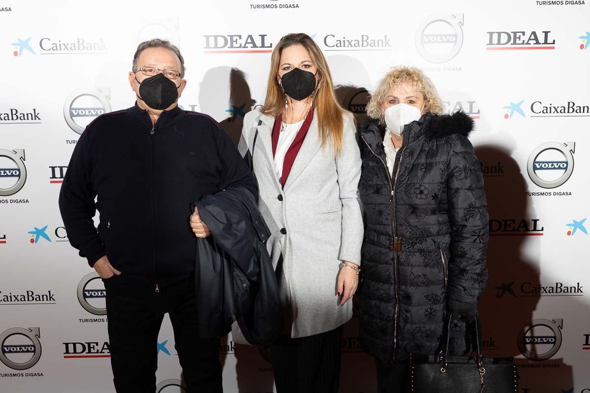 Homenajeados, autoridades e invitados en la gala de entrega de los Premios Ideales 2021.