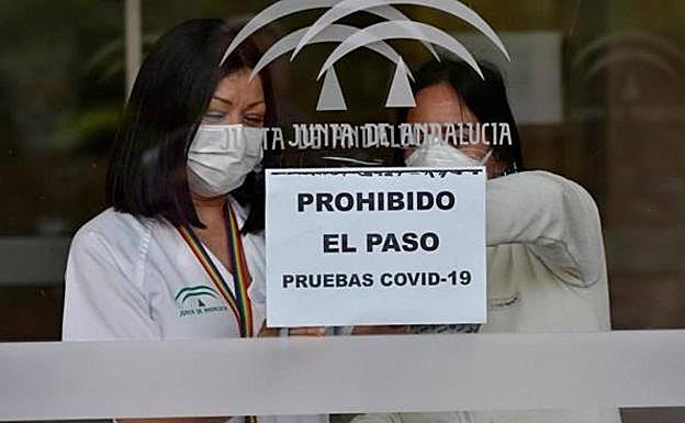 Andalucía suma la mayor cifra de positivos en 24 horas desde el 9 de agosto